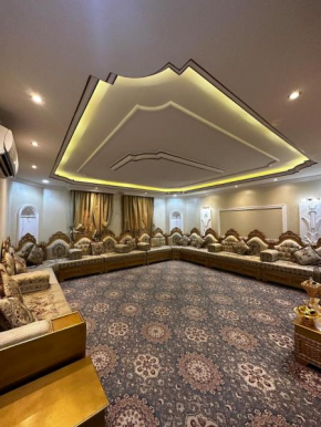 Luxury spacious apartment